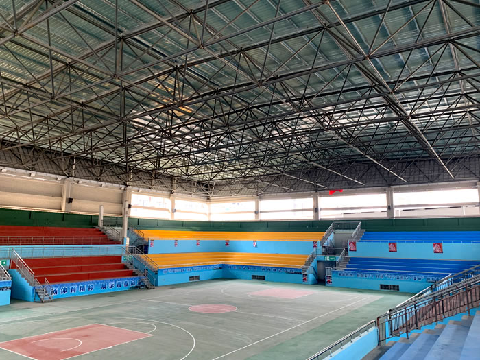 即墨体育馆网架